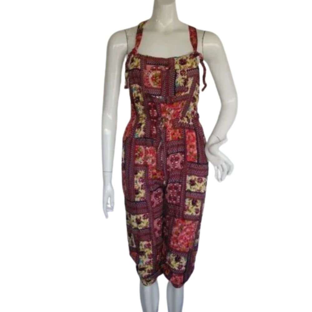 BOHO Romper/Overalls, S/M, Capri, Bib front w/Ties, Multicolor, Elastic waist